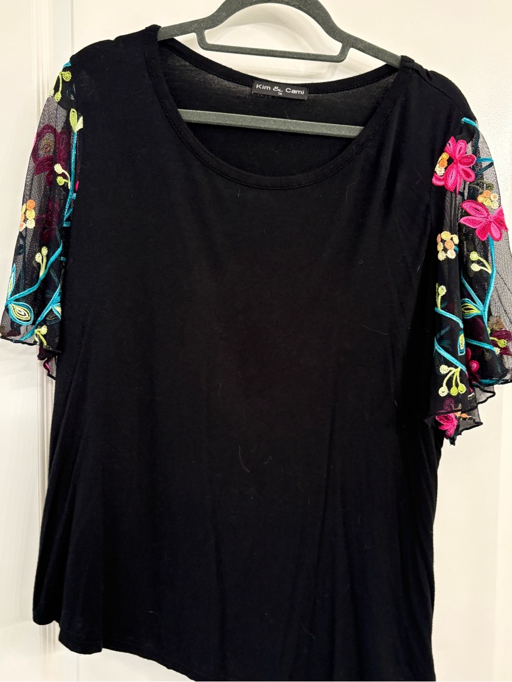 Gorgeous Kim & Cami Black Tee with Floral Embroidered Mesh Sleeves
